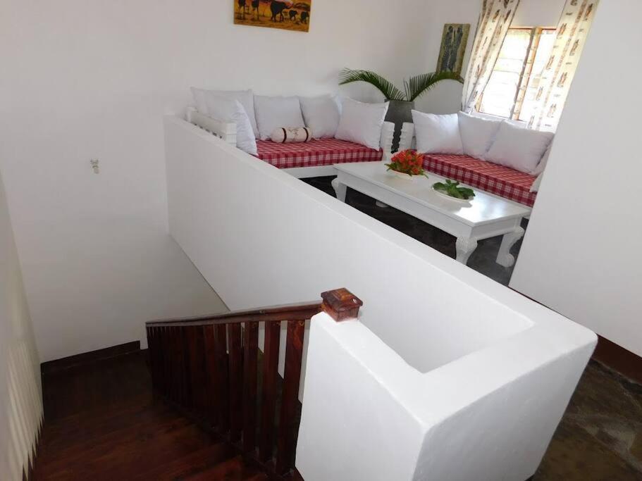 Holiday Home In Malindi Mambrui エクステリア 写真