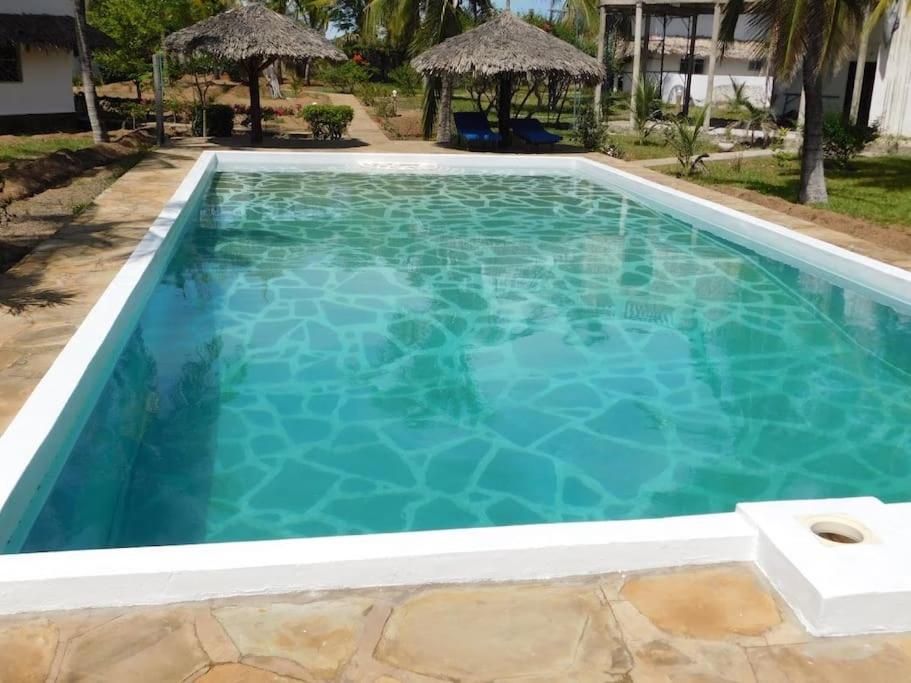 Holiday Home In Malindi Mambrui エクステリア 写真